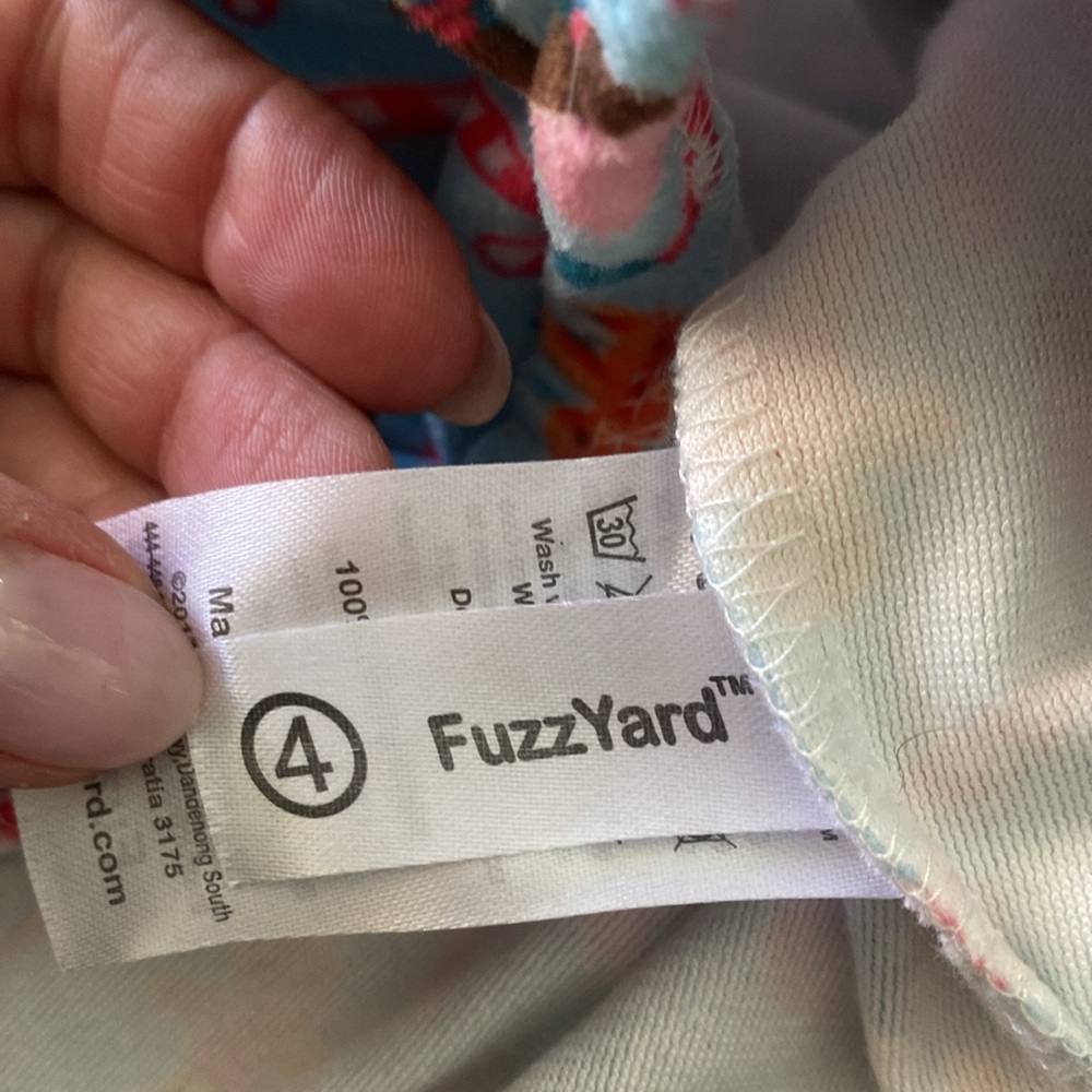 FuzzYard Holiday PJs - Picture 5 of 6